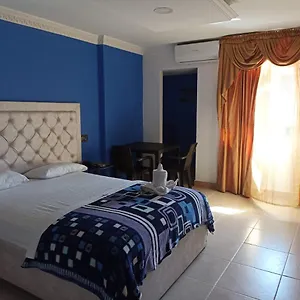 3* Hotel Noches De Paris