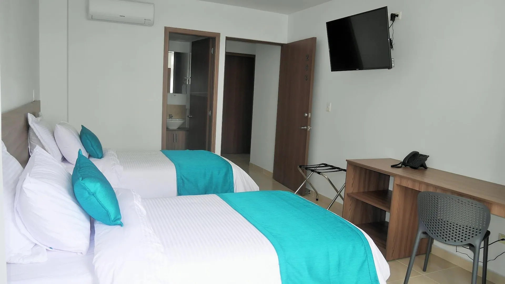 Torca Hotel Cali 4*,